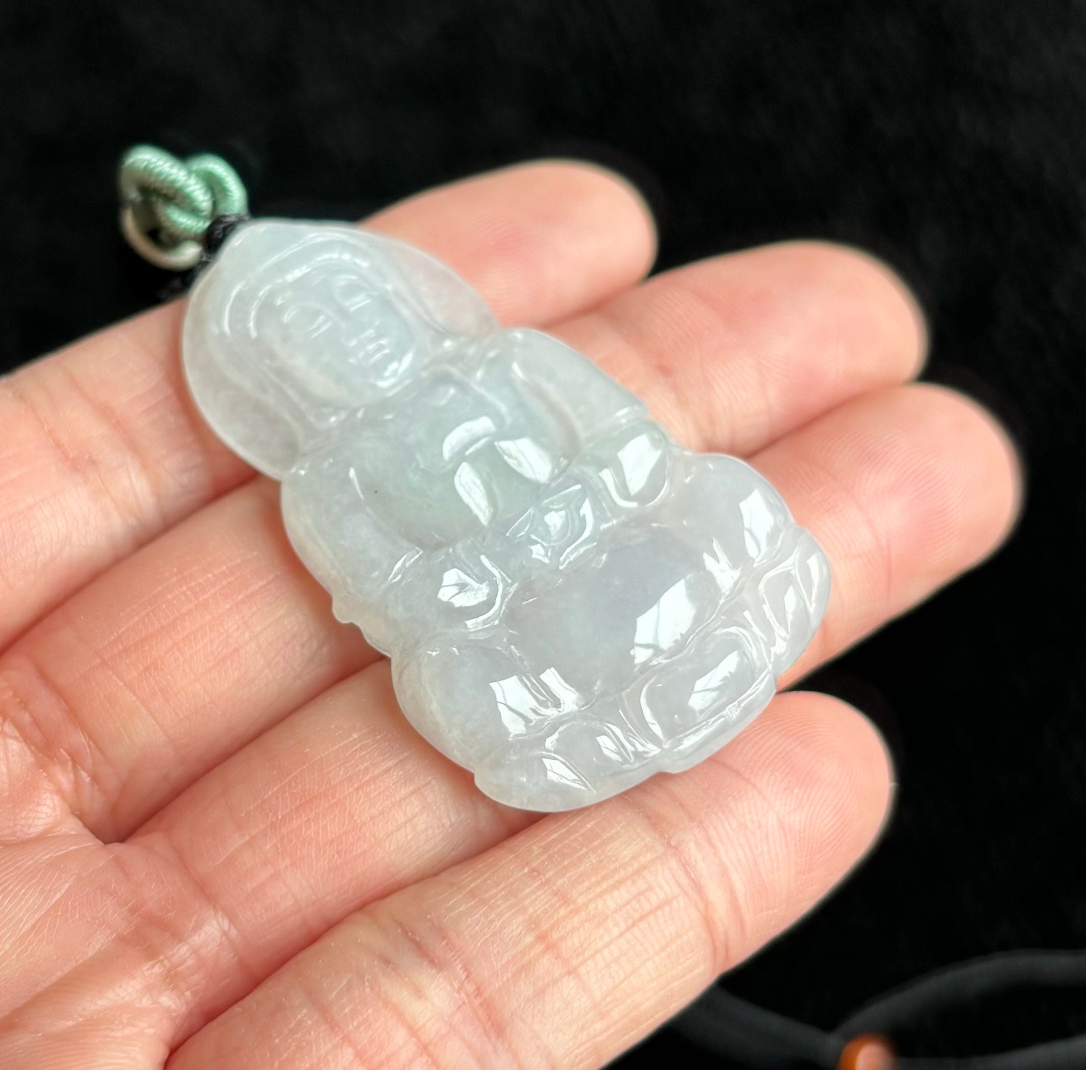 氷のような白い観音菩薩观音菩萨ジェダイト翡翠ペンダント、100%未処理
