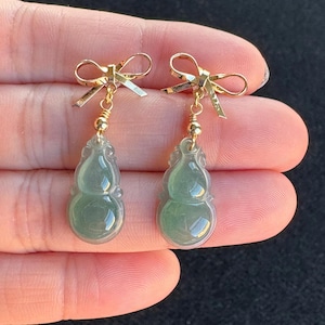 Highly Icy Green Gourd 葫芦 Jadeite Jade Earrings, 100% Untreated Certified Genuine Type A Burmese Jadeite, Grade A Jadeite, Burma Jadeite