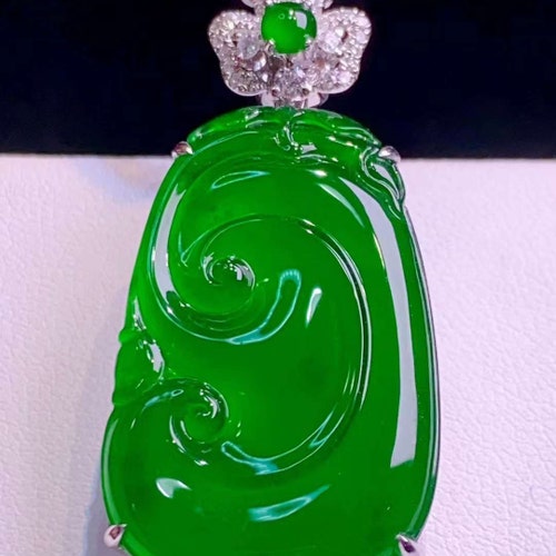 ミルキードーナツジェダイト翡翠ペンダント、100%未処理認定本物タイプ