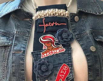 Women’s Statement Junk Tie Necklace - Denim Red Diva