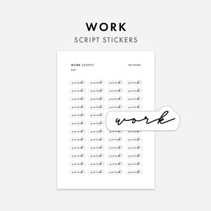 Op de afbeelding: Een vel met transparante stickers waarop het woord "work" in handschrift staat. De stickers zijn in rijen en kolommen op een witte achtergrond gerangschikt. Het woord "work" staat ook in een groter formaat op een aparte sticker.