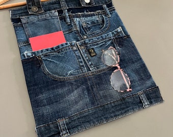 Denim Wall Organizer - Blue Jeans Pocket Storage - Sustainable Home - Upcycled Denim Decor