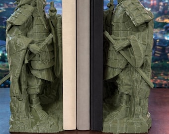 Naruto Bookends – Valley of the End, Anime Manga Shelf Decor