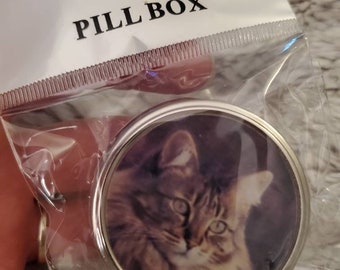 Vintage pill box, cat pill box, kitten trinket, new in package, gift