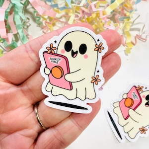 Bookish Ghost Vinyl Sticker, Cute Ghost reading Kindle, Bookish Girlie Sticker, Kindle Girlie Sticker, Spooky Sticker, Book lover gift