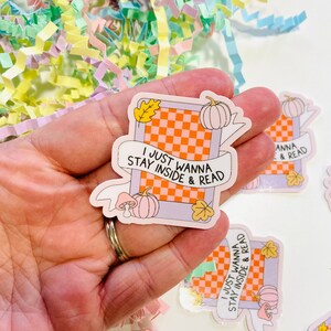Sticker Je veux juste rester à l'intérieur et lire, Stickers livres pour Kindle, Stickers Kindle pour étui, Accessoires Kindle, Sticker livre Kindle automne