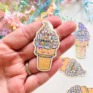 Sticker Restez au frais et saupoudrez de bonté, Stickers affirmation positive, Stickers scintillants Cornet de crème glacée, Stickers pour Kindle, Sticker Kindle