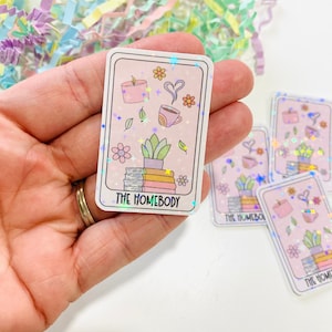 Pegatina de vinilo con la carta del tarot Homebody, pegatinas de libros para Kindle, pegatinas para amantes de los libros, pegatinas de salud mental, regalo para lectores, regalos para amantes de los libros