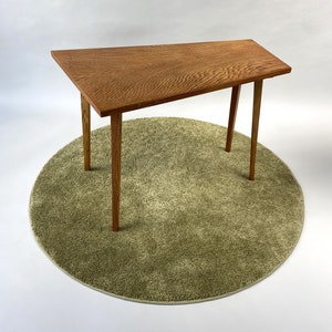 Vintage midcentury houten asymmetrische salontafel uit de jaren 60, lichte, hoge, heldere houtnerf, gerestaureerd afbeelding 6