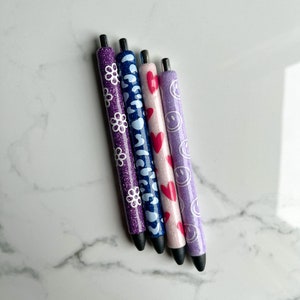 Custom Glitter Pens, Epoxy Pens, Glitter Pens, Custom Pens, Ink Joy Pens, Gift for her, Graduation Gift, Resin Pens