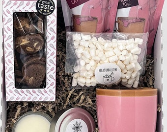 Set regalo natalizio, cioccolata calda, biscotti artigianali, candela in cera di soia, marshmallow, tazza XL rosa, confezione regalo