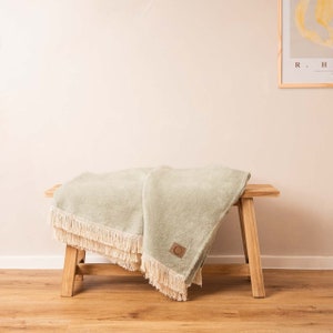 100% organic cotton, comfort size 150 x 200 cm, cuddly blanket, throw, bedspread Grün