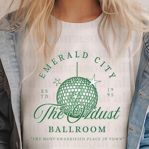 NIEUW!!! De Ozdust-balzaal PNG SVG | Slecht geïnspireerd | Esthetiek smaragd | Broadway Fan Defying Gravity Wizard Muzikaal filmontwerp