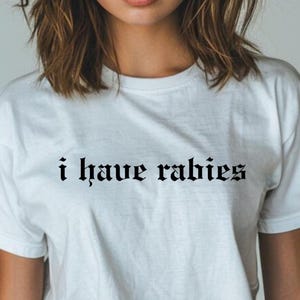 ¡¡¡NUEVO!!! Fuente gótica "Tengo rabia" PNG SVG / Blanco y negro / Diseño feminista Diseño de camiseta "Mujer Furia Chica Jefa"