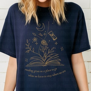 NIEUW!!! Plaats PNGs SVG lezen | 14 kleuren!!! | Leesachtige boekenclub | Romantieklezer | Fantasie | Smutok | Boektok | T-shirt-sweatshirtontwerpen
