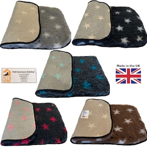 PnH Veterinary Bedding® Non Slip Classic Range, BINDED for Extra Strength & Durability, Vet Bed Pieces with a Professional Look STARS Design