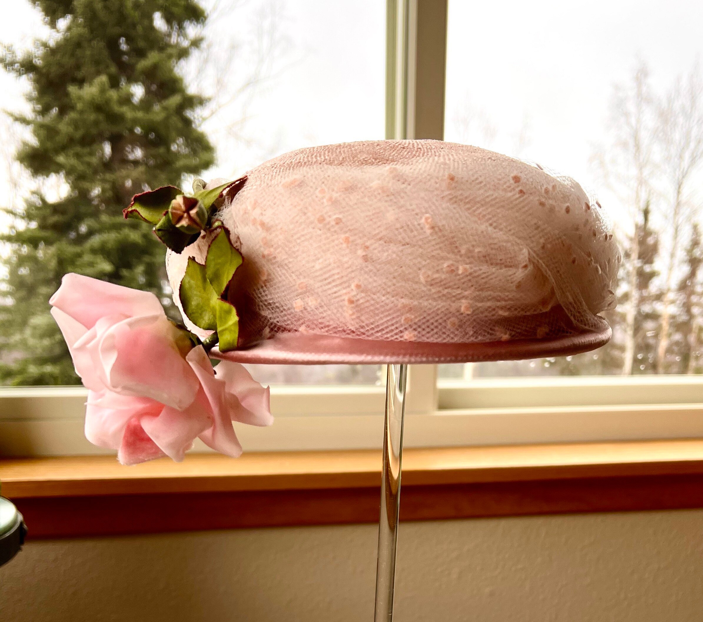 Soft and Beautiful Pink With Rose Vintage Hat, a Jan Leslie  display picture 1