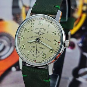Watch Sturmanskie Vintage Mechanical Wristwatch USSR Pobeda 2602 Yuri Gagarin