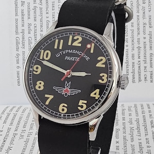 Watch RAKETA Sturmanskie Men&#39;s Dress Watch Pilot Vintage Mechanism USSR 2609.HA