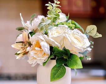 Vase pour pièce maîtresse nénuphar artificiel, petite composition florale artificielle, pièce maîtresse avec fausses fleurs, vase pour composition florale Real Touch