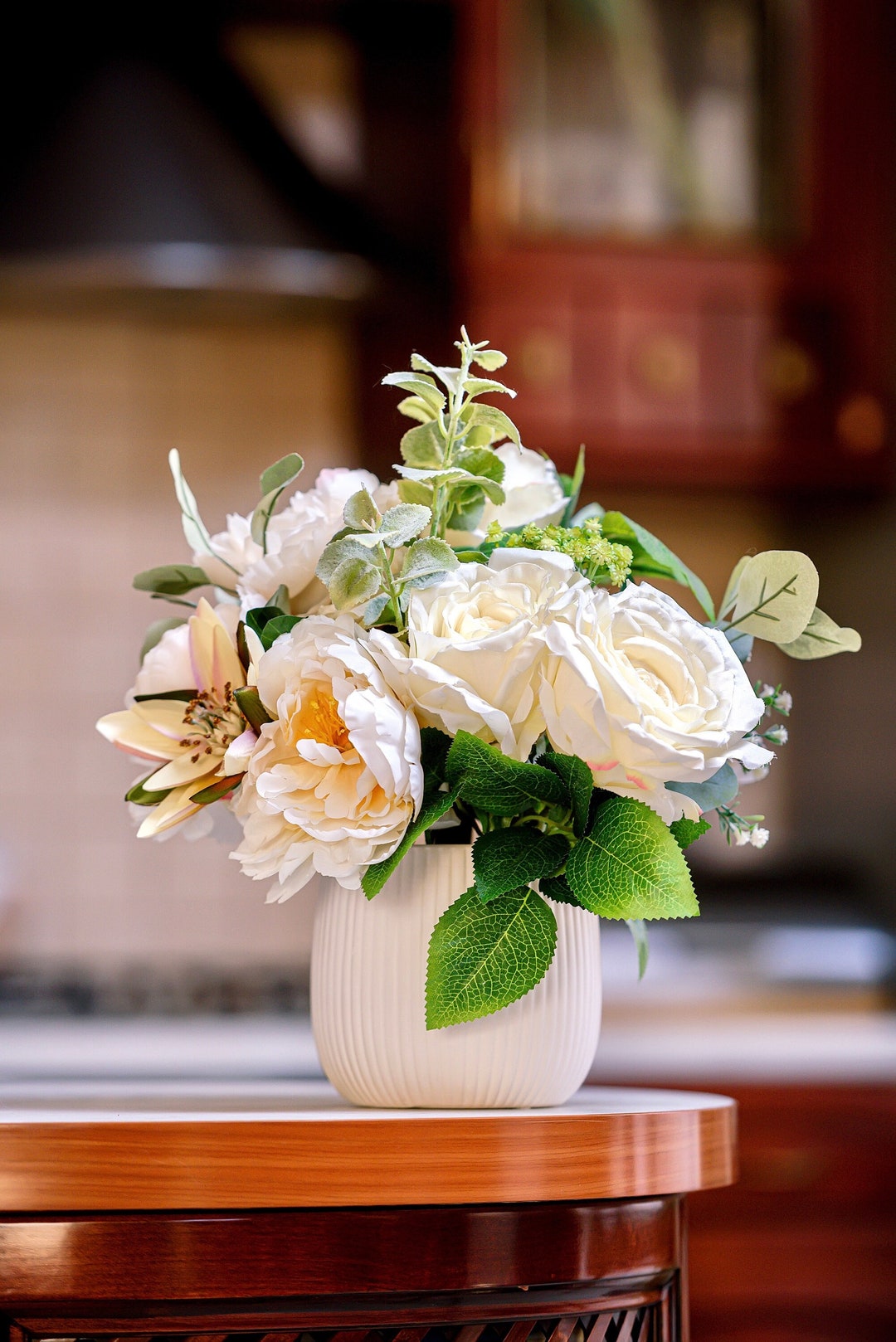 Artificial Water Lily Centerpiece Vase, Small Artificial Flower