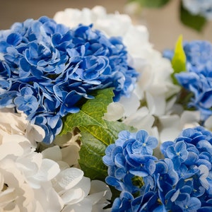 Transform Your Space with a 21-inch Real Touch Blue Hydrangea, the Ultimate in Fake Floral Decor for Weddings and Home Ambiance.