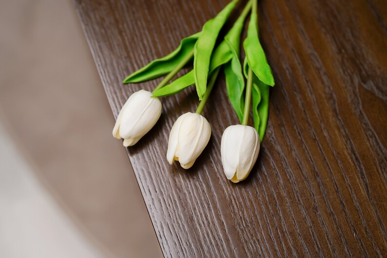 Artificial Tulips for Bouquet, 14" Fake Tulip, Home/Wedding Decor, DIY Flowers, PU Tulip Faux, Party Supply, Real Touch White Tulip Flowers