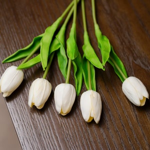 14" Fake Tulip, Real Touch White Tulip Flowers, Artificial Tulips for Bouquet, Home/Wedding Decor, DIY Flowers, PU Tulip Faux, Party Supply