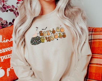 Retro Halloween Sweatshirt,Lets Go Ghouls Crewneck, T-shirt Halloween Shirt, Retro Fall Apparel, Fall Shirt, T-shirt Ghost Shirt, Boho Shirt