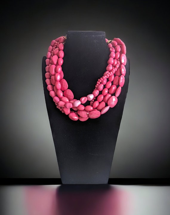 17" - 20" Pink Chunky Acrylic Statement Necklace