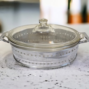 Pyrex Ovenware Dish With Silver Plated Filigree Stand Holder