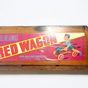 Vintage Red Wagon Royal Valley Fruittelers Reclame Houten Verzenddoos Krat afbeelding 7