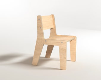 Chaise pour enfants. Meubles Montessori. Petite chaise en contreplaqué. Balançoire en bois