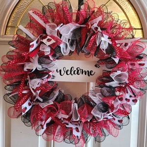 Ladybug Welcome Wreath, Lady bugs