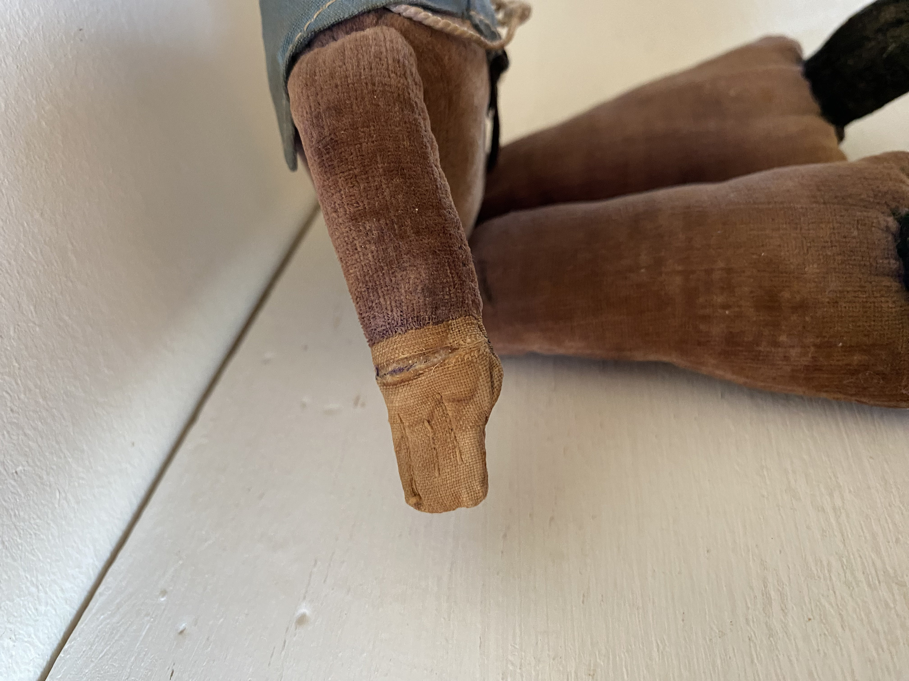 How to restore a Norah Wellings rag doll