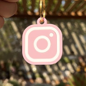 Customizable Digital Tap Business Card | Keychain | NFC Technology | Instagram | NFC Business Card | Digital Business Card | Social Media