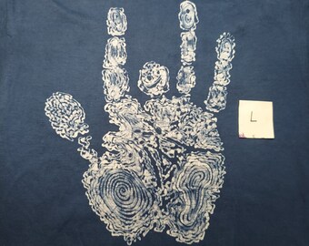 Jerry Hand. L Men's Batik T-Shirt. Medium Weight 100% cotton.