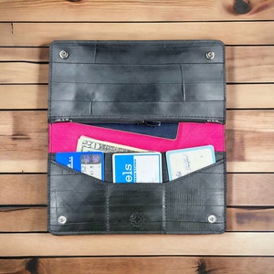 Up-cycled Inner Tube Clutch