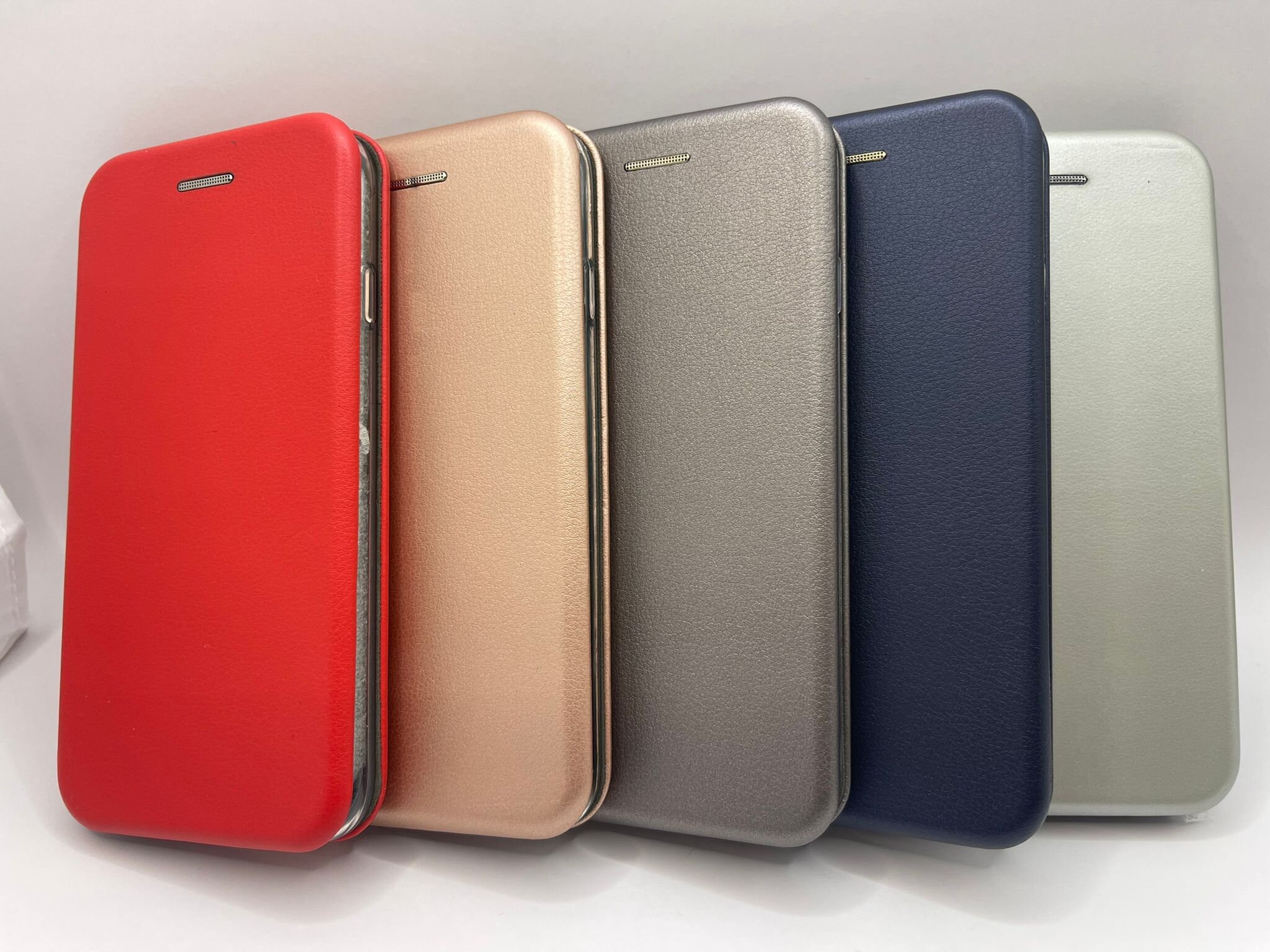 small hard case wallet