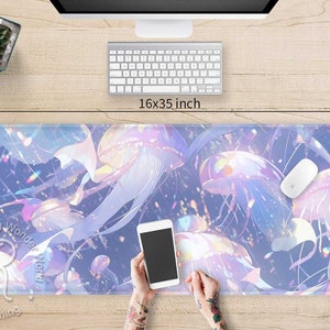 Pastell lila Anime Qualle Schreibtischmatte, Lavendel Japanisch kawaii ästhetisches Regenbogen Gaming-Mauspad RGB, Mauspad Handgelenkauflage ästhetisches Einrichten