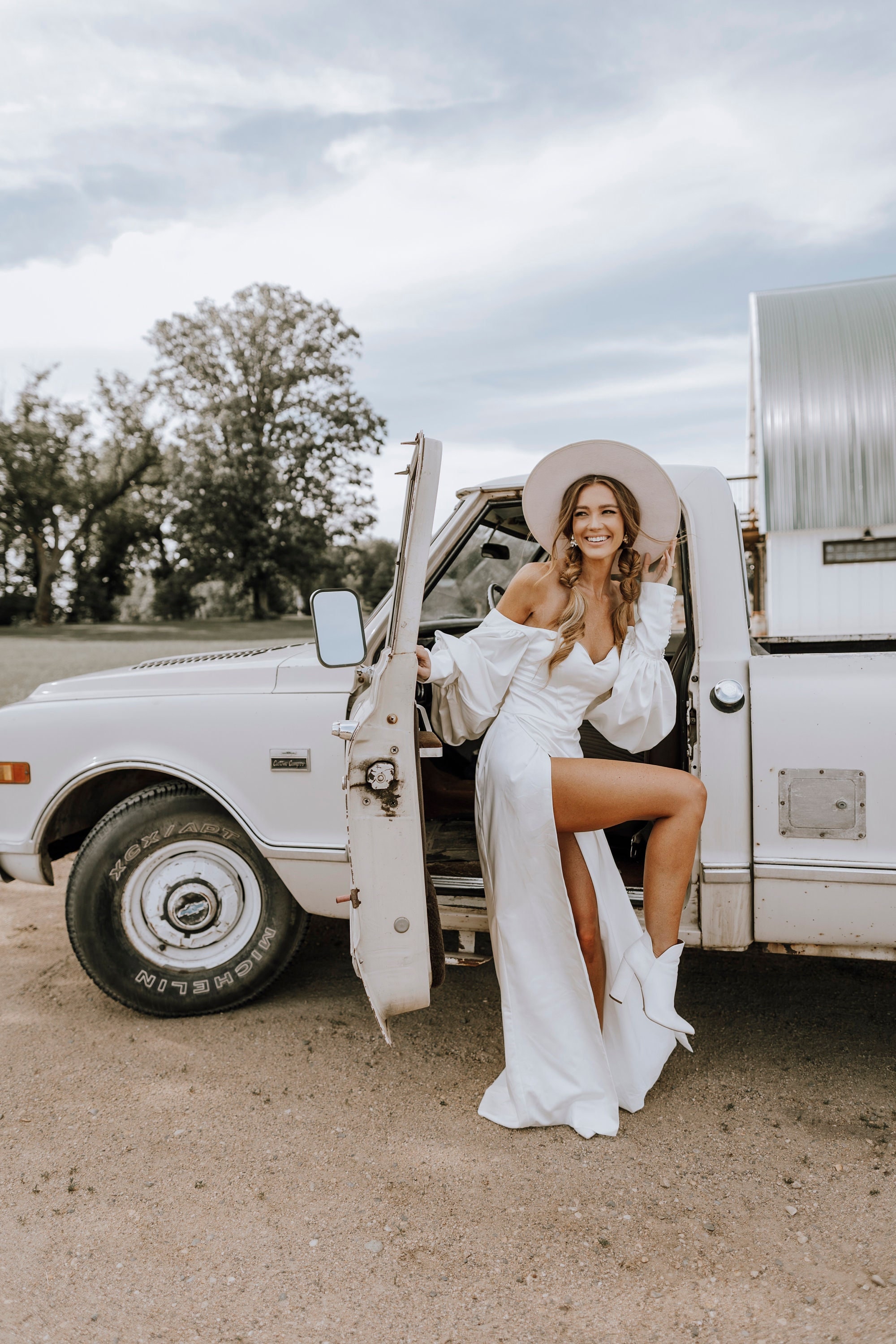 Cowboy bridal dress - Etsy México, image size:2000x3000