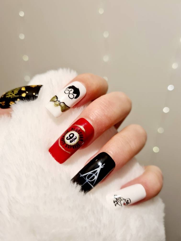 Potter acrylic nail - Etsy México