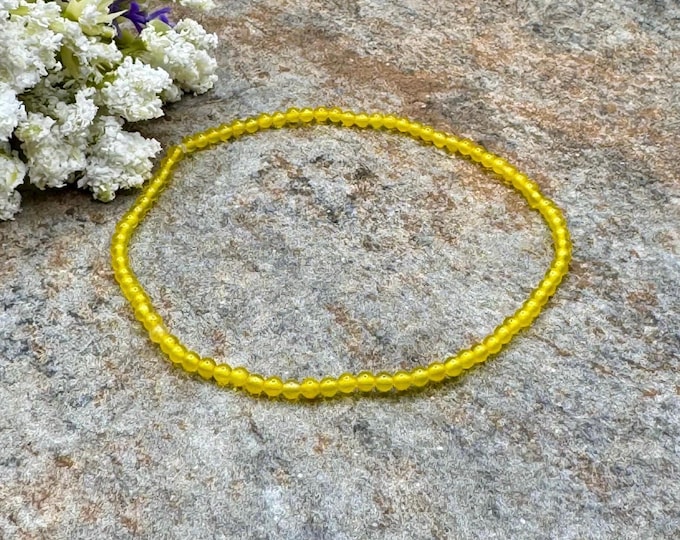 2mm Yellow Jade Crystal Bead Stretch Bracelet, 7.5", Sizable Unisex Jewelry