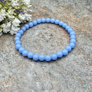 Bracelet en cristal d&#39;aragonite bleue de 6 mm – phosphorescents, bijoux extensibles, 7,5 pouces