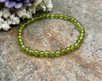 5mm Peridot Crystal Bead Stretch Bracelet, Sizable 7.5"