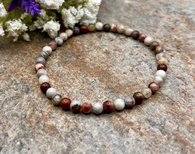 4mm Laguna Lace Agate Stretch Bracelet, 7.5", Striped Gemstone Beads
