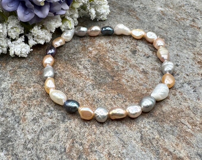 6-7mm Multi-Colored Freshwater Pearl Bracelet: Classic Style, Stretch Bracelet, 7.5"