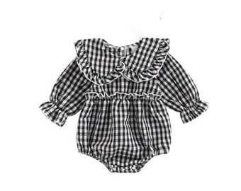 Black and White Plaid Vintage Style Romper | Fall Autumn Baby Girl Romper | Checkered | Cute Newborn Outfit | Collar | Photoshoot | Pumpkin