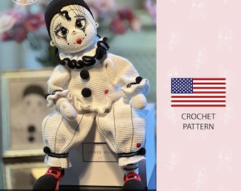 Ancienne Poupée Pierrot Le Fou - Tête Porcelaine Biscuit - Bras/pieds Articulés
