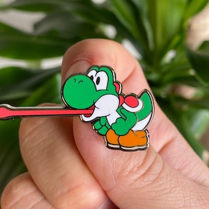 Grüner Yoshi Hard Enamel Pin